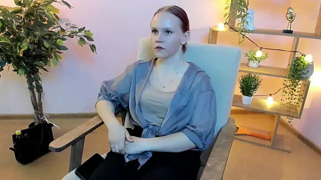 CharlaFenbert online show from March 29, 9:19 am