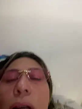  violeta 99 online show from April 3, 8:18 pm