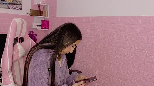 Sophi Sweet11 online show from April 21, 1:29 pm
