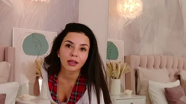 MonicaRamoss online show from May 4, 4:55 pm