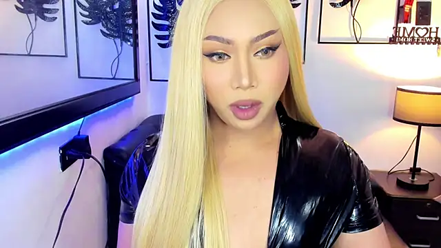  YourBeautifulShemale  online show from May 19, 9:38 am