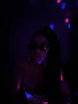 Ruyaaqueen online show from March 31, 1:38 am