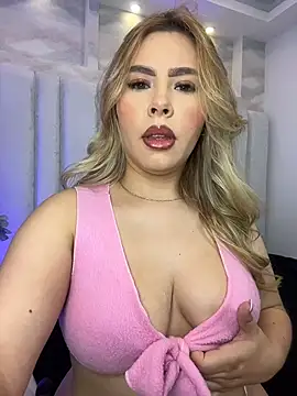 katyablonde  online show from May 15, 4:27 am