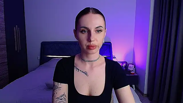 Sour Berry  online show from April 28, 5:06 pm