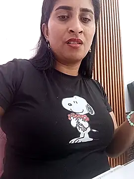 SofiaMendez1  online show from April 20, 8:23 pm
