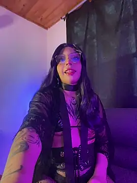 kaoriabyzz  online show from July 18, 8:33 pm