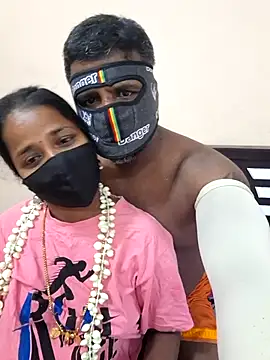 pixelcouples online show from April 7, 10:50 am