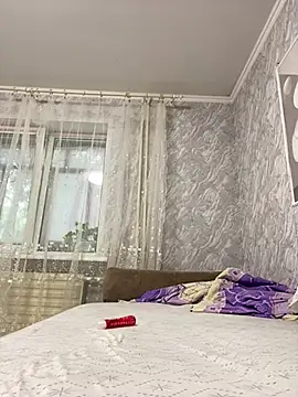 HotGirl1701 online show from July 7, 6:47 am