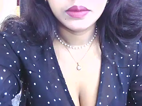 Noor Zarin online show from May 8, 3:21 am