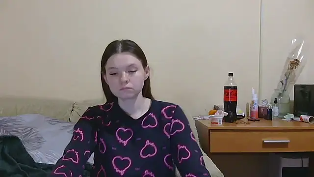 JessicaHolland1 online show from April 27, 8:17 pm