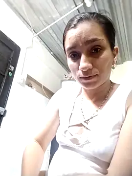 vegonicarouge online show from May 7, 6:22 pm