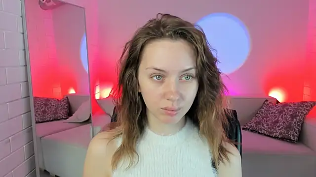 MeganClapp online show from May 5, 5:21 am