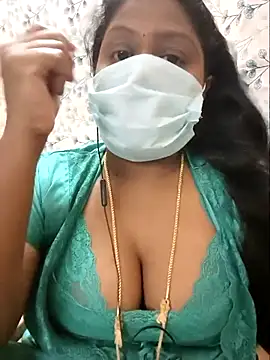 Romantic Woman online show from April 20, 7:17 pm