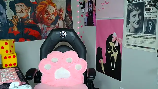 spookiebaddie online show from July 5, 6:02 pm