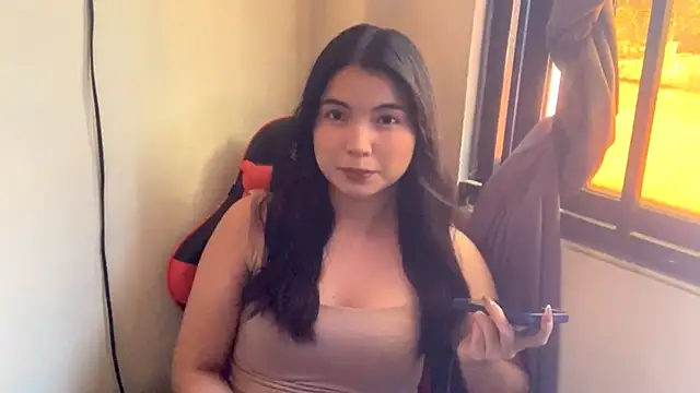 CandaceCrepps online show from April 15, 5:08 am