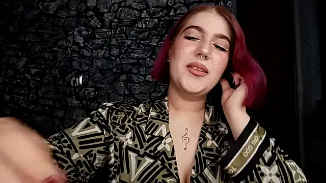 E thie online show from April 5, 1:54 pm