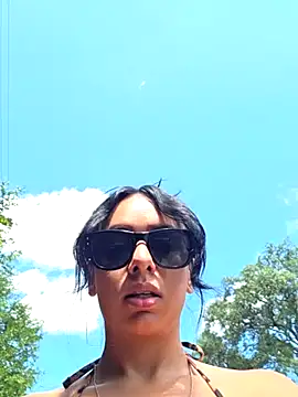 Controllercutie online show from June 29, 3:23 pm