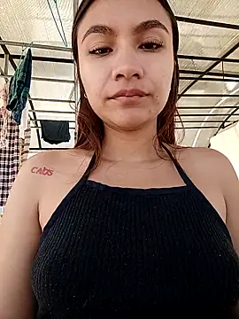 Leticia Hinkley  online show from April 22, 2:03 pm