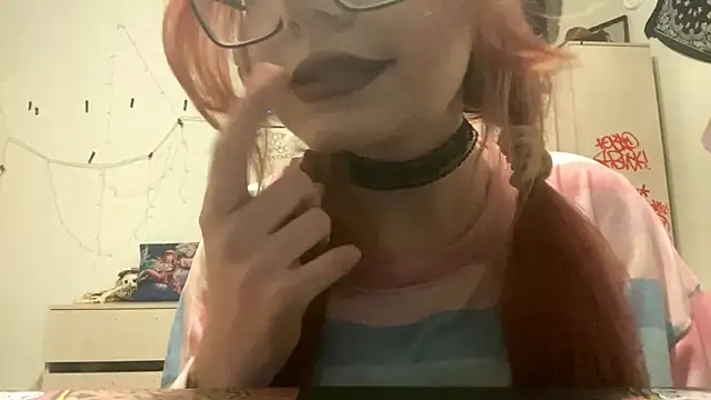 RedHeadCat online show from April 27, 9:34 pm