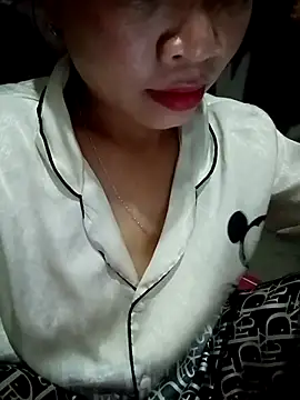 Ffhhqww1 online show from June 3, 11:44 am
