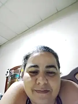 Golositadeamor online show from May 15, 5:33 am
