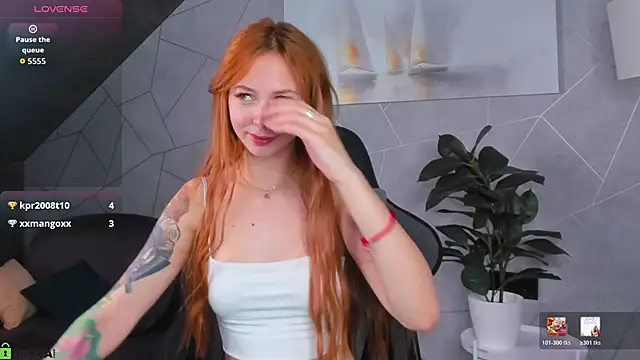 Sienna Nyx online show from May 24, 10:14 am