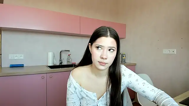 bina mima online show from April 7, 9:11 am