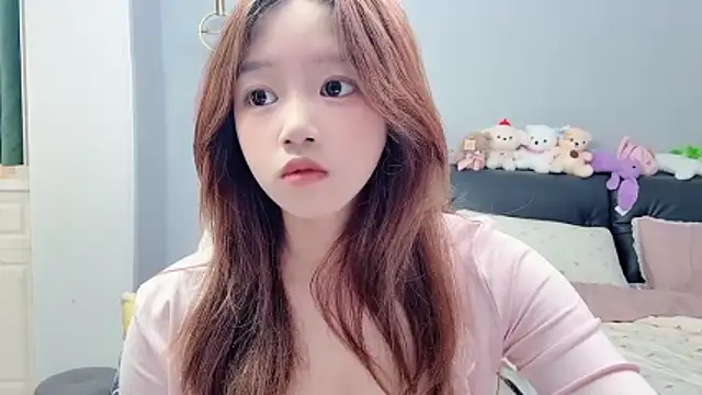 Lilababy00 online show from May 21, 5:38 am