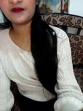 Ceruu online show from April 13, 6:30 pm