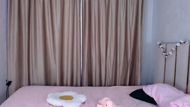  sweetybunny  online show from July 8, 5:09 am