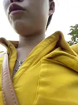 chaubau1 online show from April 9, 12:24 am