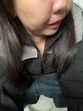 yhan1314 online show from April 14, 6:13 am