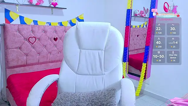 VelinaHoney online show from June 28, 3:51 pm