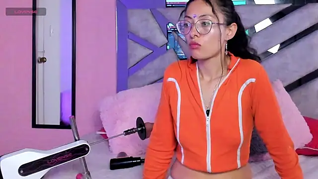 Kat santana online show from April 29, 6:02 pm