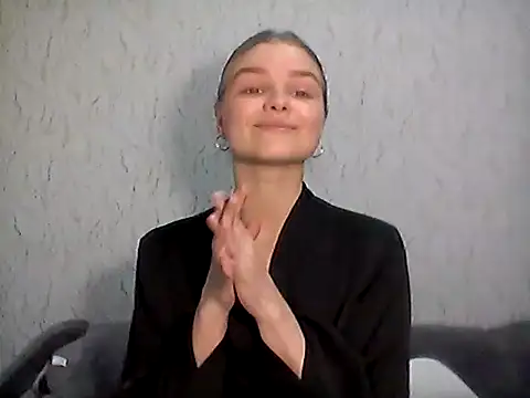 ElizaCrowe online show from April 24, 5:16 pm