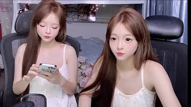 xiaoqiao-daqiao online show from May 22, 7:12 pm