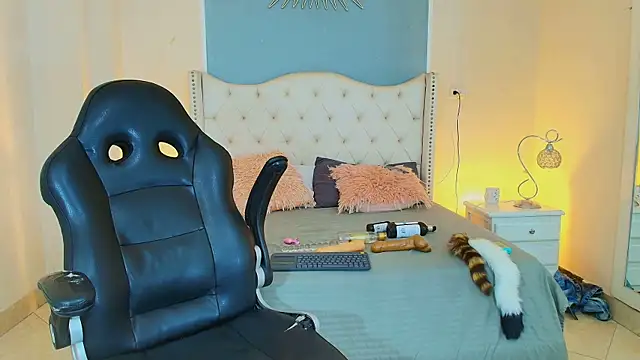 elizabeth santos1 online show from June 25, 9:49 pm