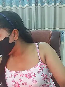 zareen approach online show from June 11, 4:59 pm