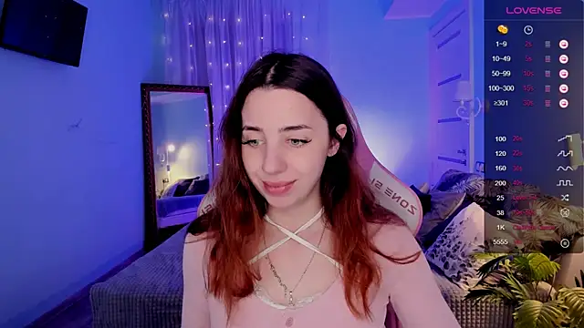 CharliGrace  online show from May 14, 8:31 am