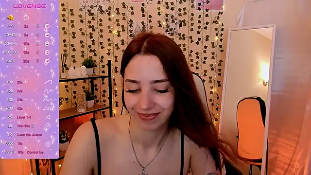 CharliGrace  online show from July 5, 6:52 am