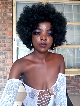 PetiteEbonyBabe  online show from April 11, 9:24 am