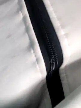 Siya mic online show from April 15, 8:15 am