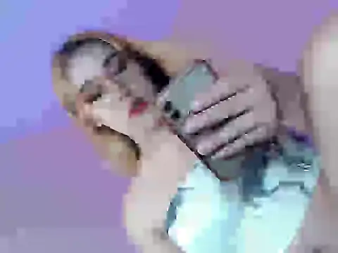 Sweeties empress18 online show from May 24, 2:49 pm