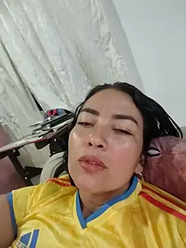LuluDream online show from June 14, 2:24 am