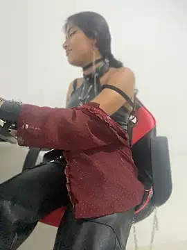 AMY 0317 online show from May 30, 1:20 pm