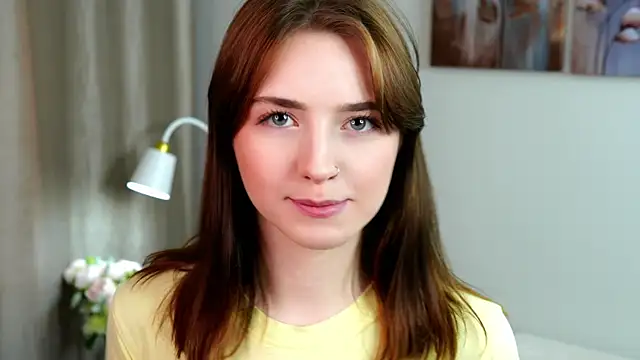 RenateVashaw online show from April 18, 7:44 am