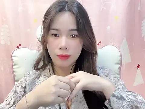 Luna3579 online show from April 27, 4:20 am