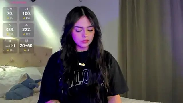 holly444  online show from May 24, 4:22 am
