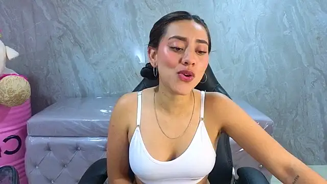 grecia soler a online show from June 16, 1:01 pm