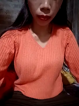 Elena Mia online show from April 24, 8:33 pm